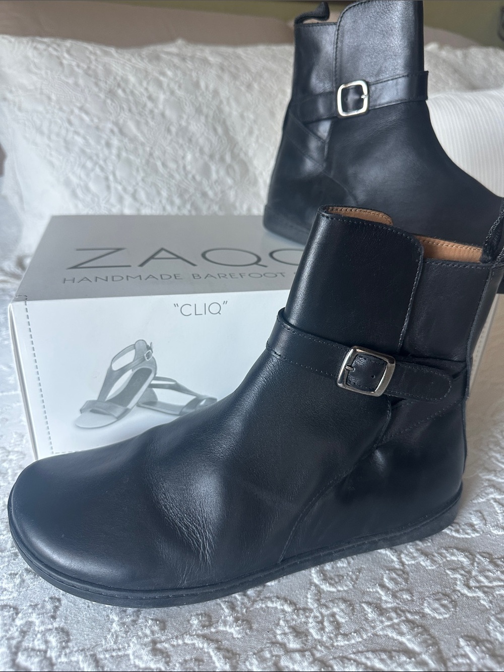 EUC Zaqq Riquet Buckle Boot Barefoot Boots Wide Toe Box, 40, in original box - Picture 5 of 16